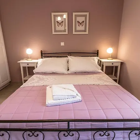 Antikleia Villa Manganos