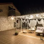 Vila Antikleia