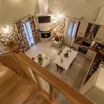 Vila Antikleia